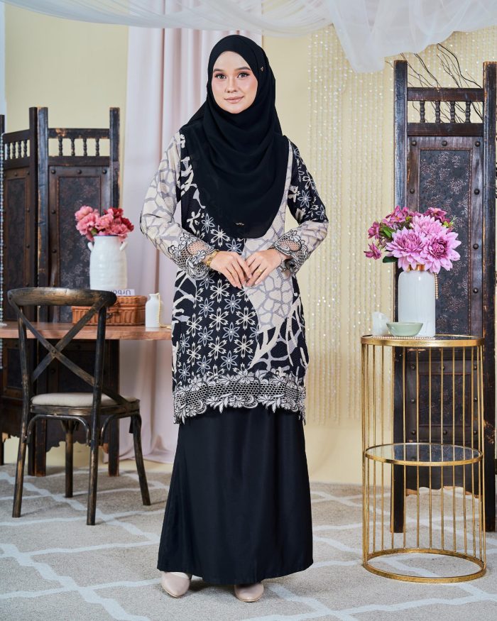 Baju Kurung Moden Batik Sulam Sultanah 10.0 - Alena Black