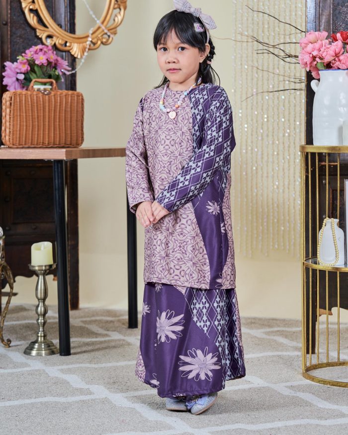 Baju Kurung Moden Batik Sultanah Kids 9.0 - Arena Deep Purple - Image 3