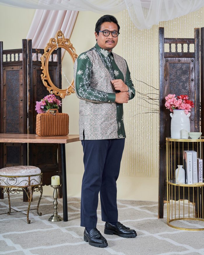 Kemeja Batik Sultan 9.0 - Arena Emerald Green - Image 4