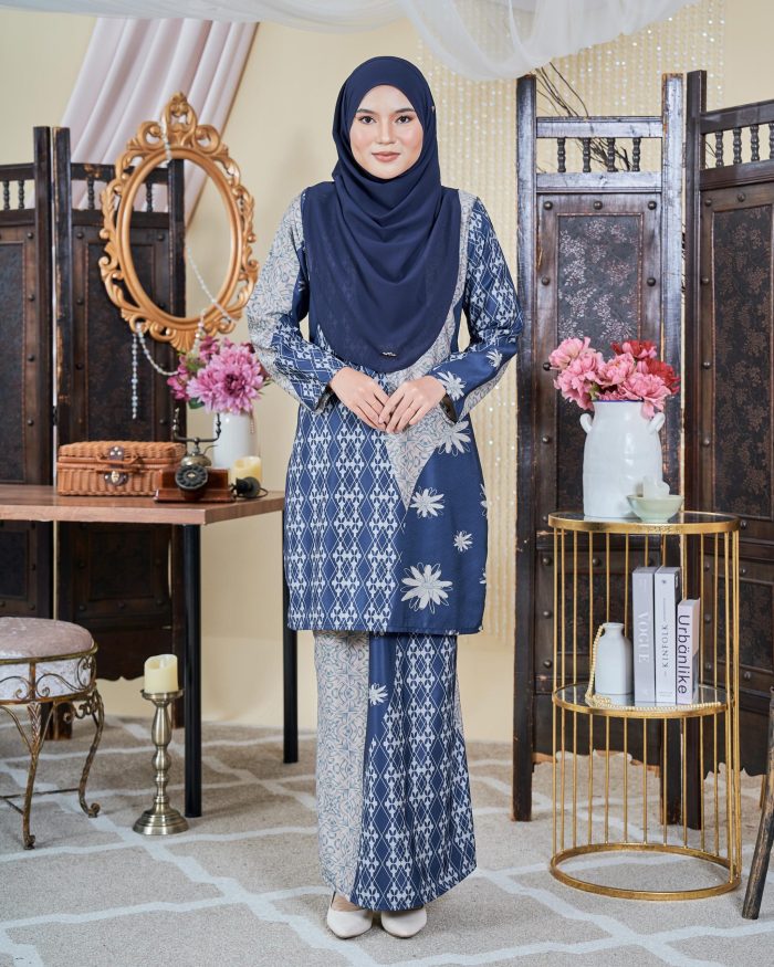 Baju Kurung Moden Batik Sultanah 9.0 - Arena Spruce Blue