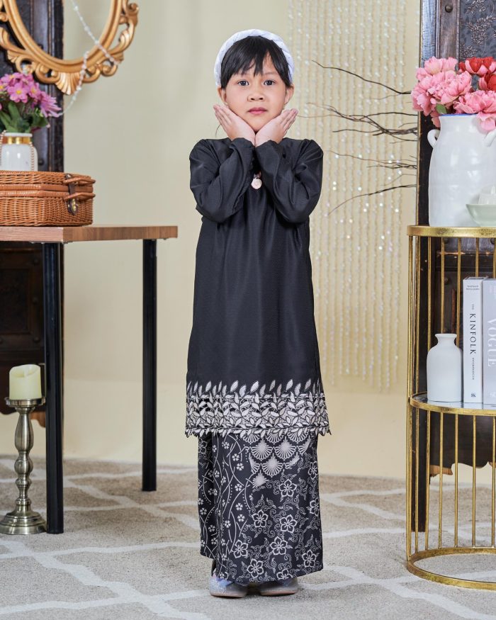 Baju Kurung Moden Batik Sulam Sultanah Kids 10.0 - Adira Black - Image 2