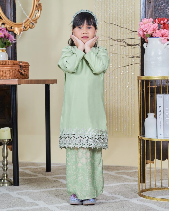 Baju Kurung Moden Batik Sulam Sultanah Kids 10.0 - Adira Pistachio - Image 2