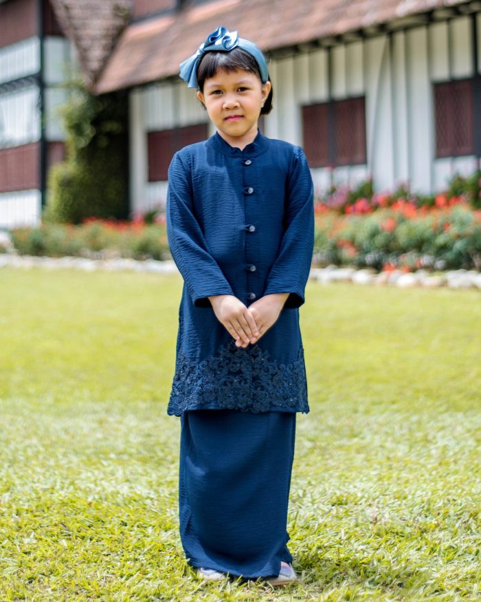 Baju Kebarung Sultanah Kids - Nilamsari Navy Blue - Image 2