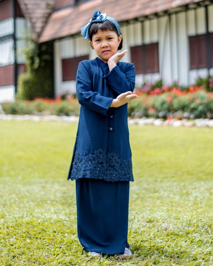 Baju Kebarung Sultanah Kids - Nilamsari Navy Blue - Image 3