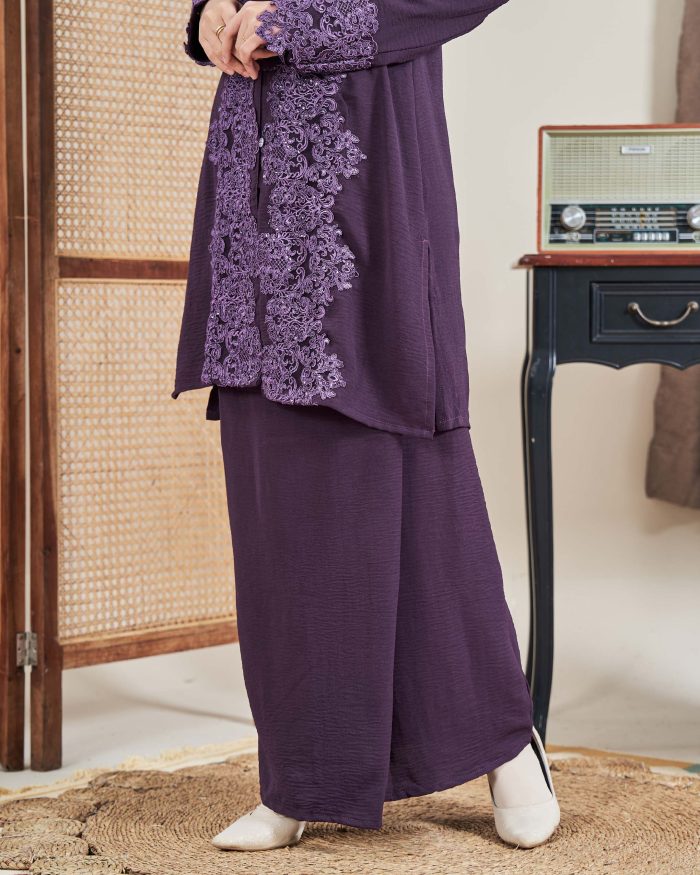 Baju Kebarung Sultanah - Nilamsari Purple Grape - Image 4