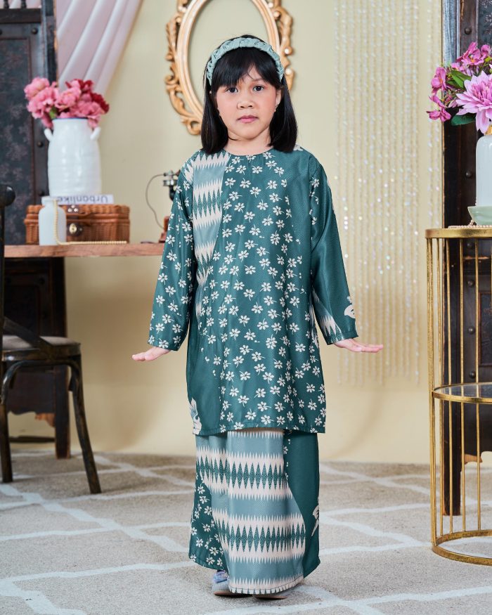 Baju Kurung Moden Batik Sultanah Kids 9.0 - Rayana Aqua Teal