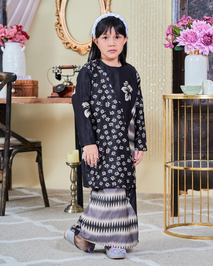 Baju Kurung Moden Batik Sultanah Kids 9.0 - Rayana Ash Black