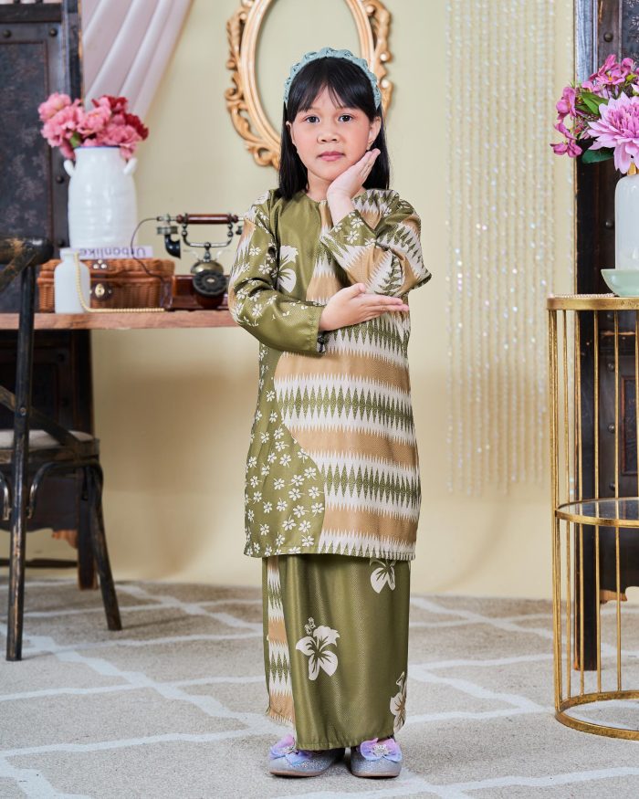 Baju Kurung Moden Batik Sultanah Kids 9.0 - Rayana Moss Olive - Image 2