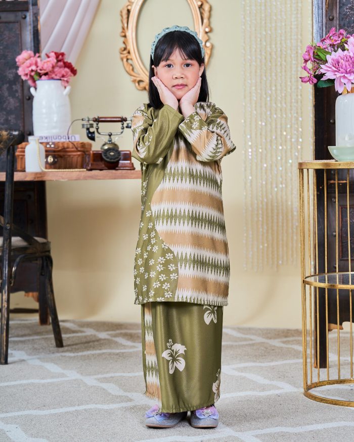 Baju Kurung Moden Batik Sultanah Kids 9.0 - Rayana Moss Olive