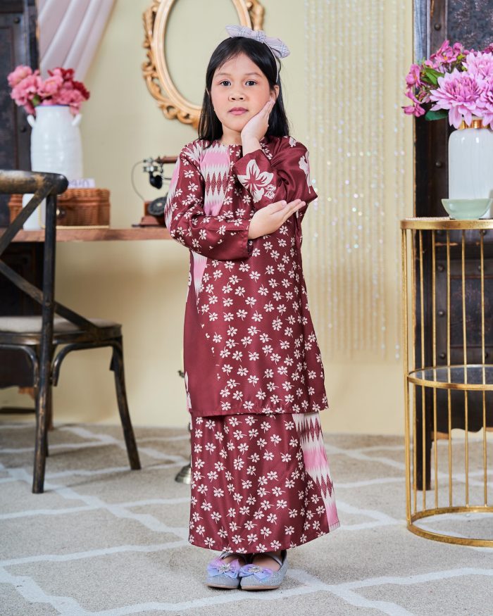 Baju Kurung Moden Batik Sultanah Kids 9.0 - Rayana Silk Maroon