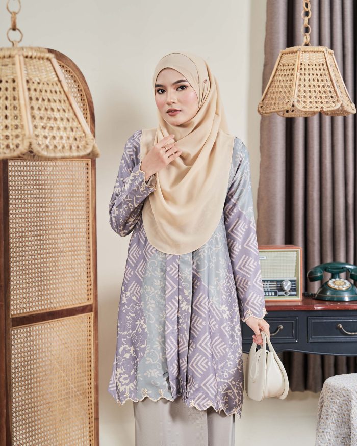 Baju Kebarung Sultanah - Setialam Iris Grey - Image 5