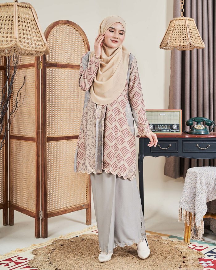 Baju Kebarung Sultanah - Setialam Vanilla Ash