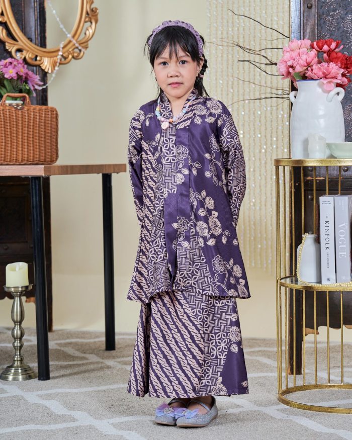 Baju Kebarung Moden Batik Sultanah Kids 9.0 - Setiawan Deep Purple