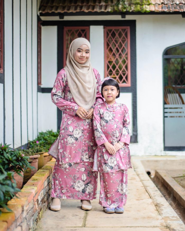 Baju Kebarung Moden Shafaa Kids - Sweet Pink - Image 4