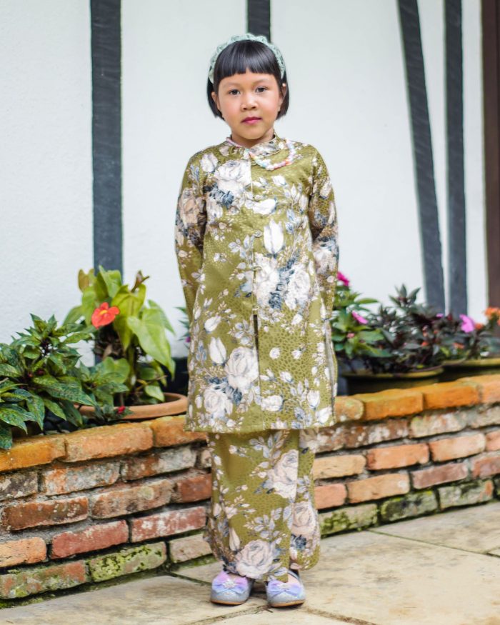 Baju Kebarung Moden Shafaa Kids - Lime Green - Image 3