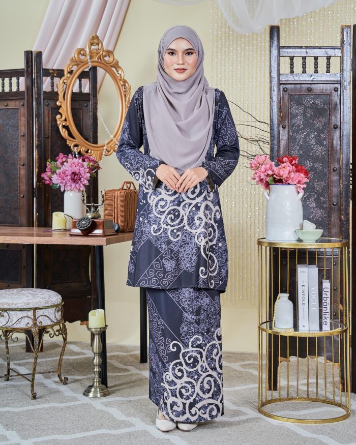 Baju Kurung Moden Batik Sultanah 9.0 - Takzim Greyish Grey