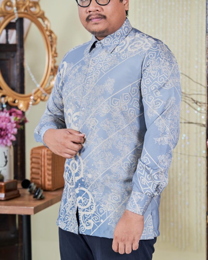 Baju Kemeja Batik Sultan 9.0 - Takzim Sky Blue - Image 2