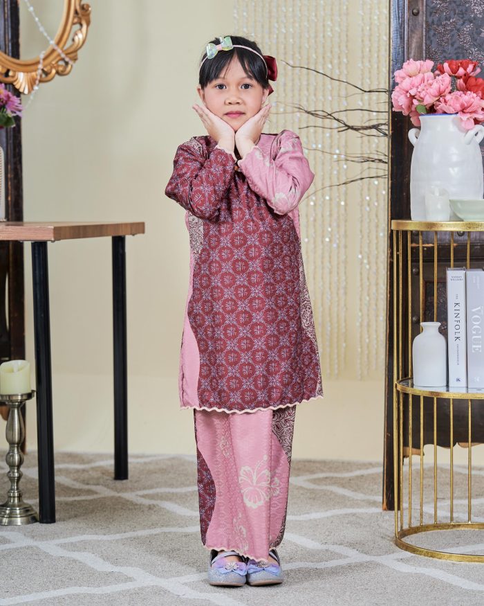 Baju Kurung Moden Batik Sultanah Kids 9.0 - Wardah Maroon Pink