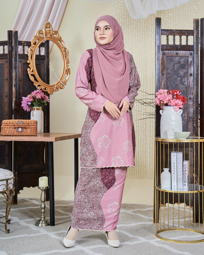 Baju Kurung Moden Batik Sultanah 9.0 - Wardah Maroon Pink