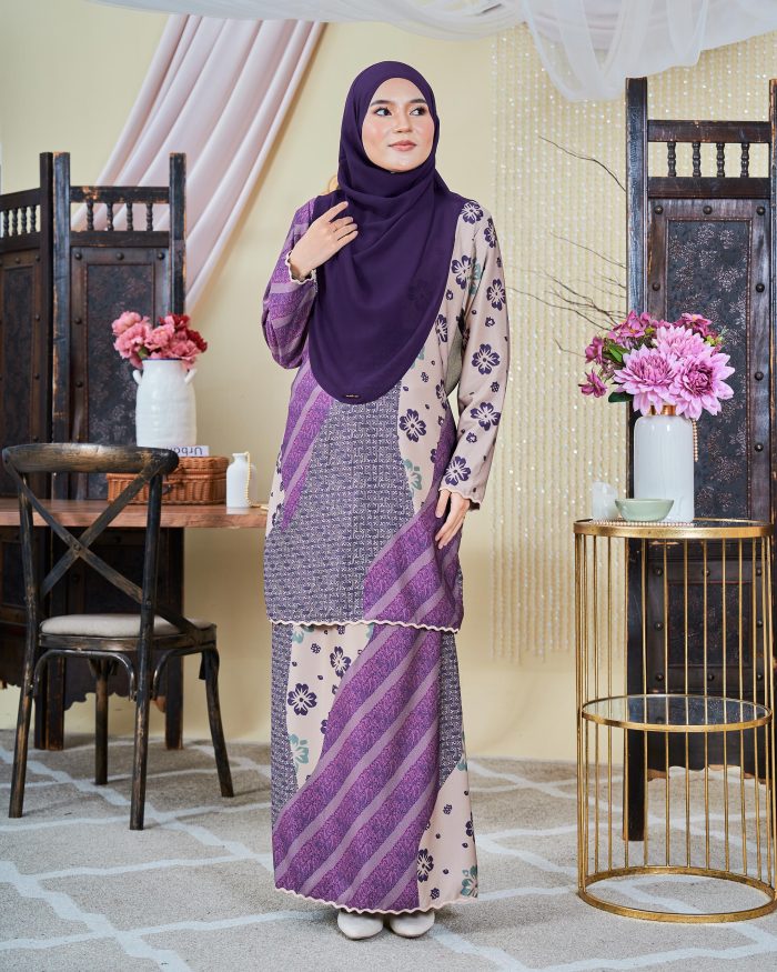 Baju Kurung Moden Batik Sultanah 9.0 - Wardina Amethyst Purple - Image 3