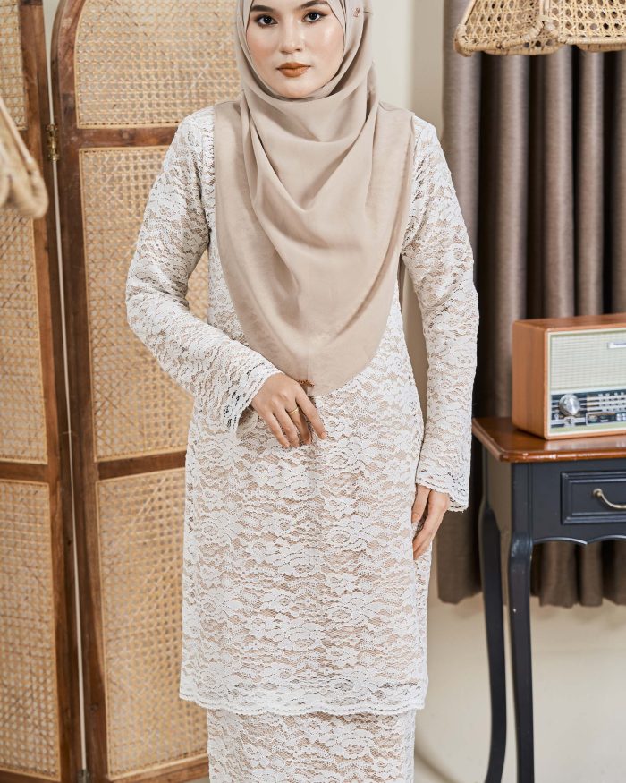 Baju Kurung Lace Donna - Creamy Brown - Image 4