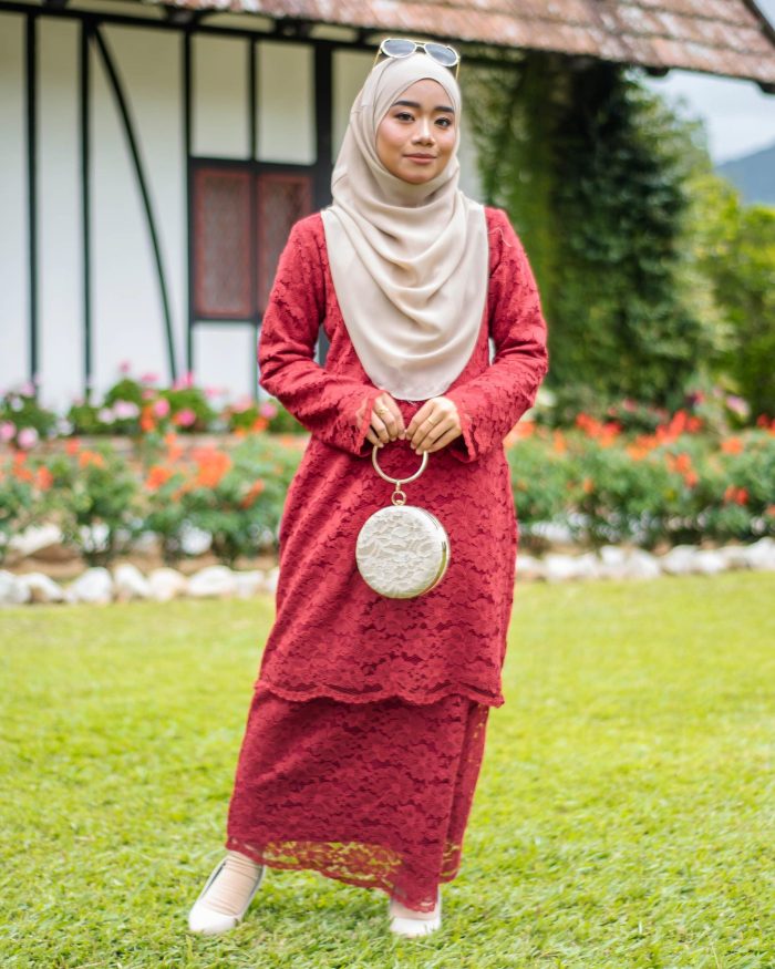 Baju Kurung Lace Donna - Maroon