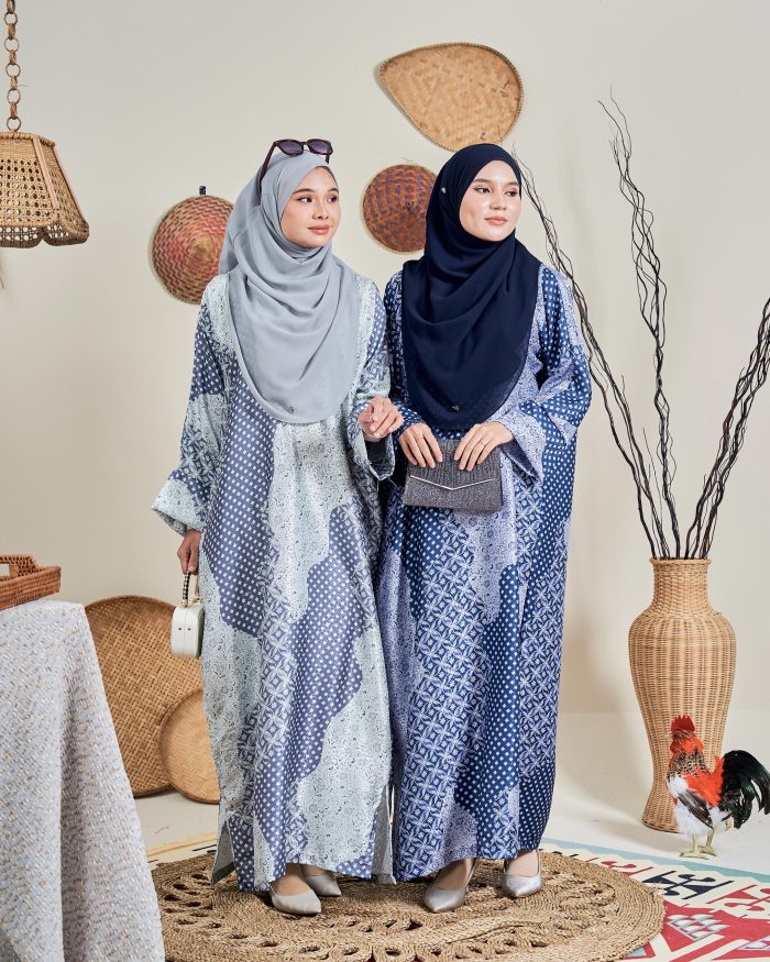 Kaftan Batik Sultanah – Jasmine Greyish Mint - Image 6