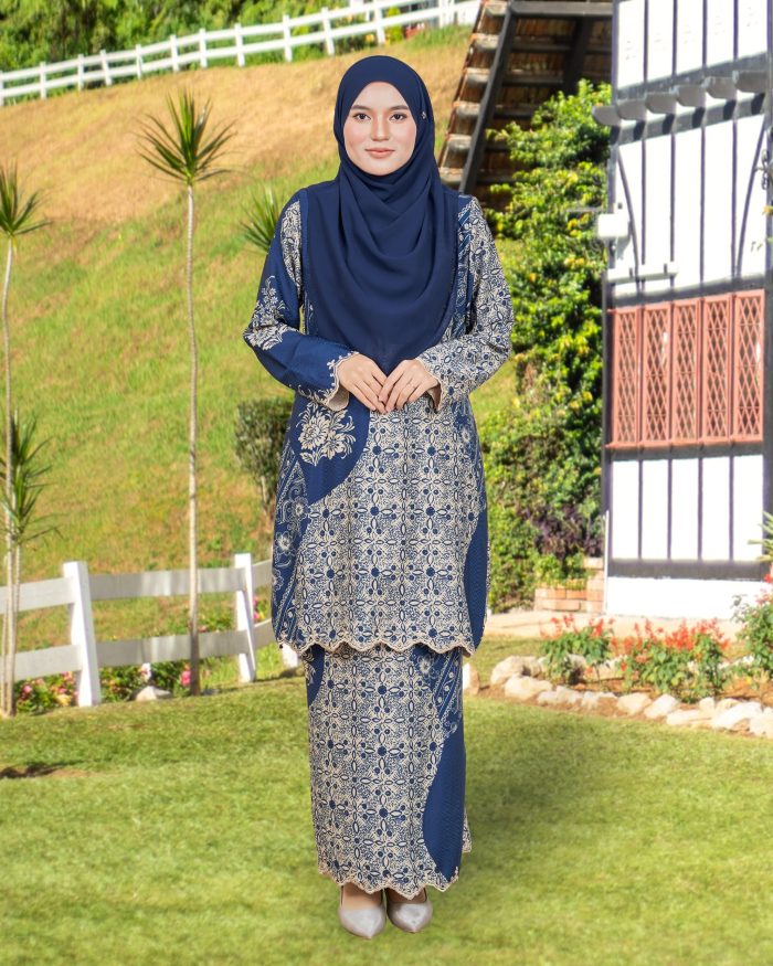 Baju Kurung Moden Batik Sulam Sultanah 10.0 - Jasnita Navy Blue