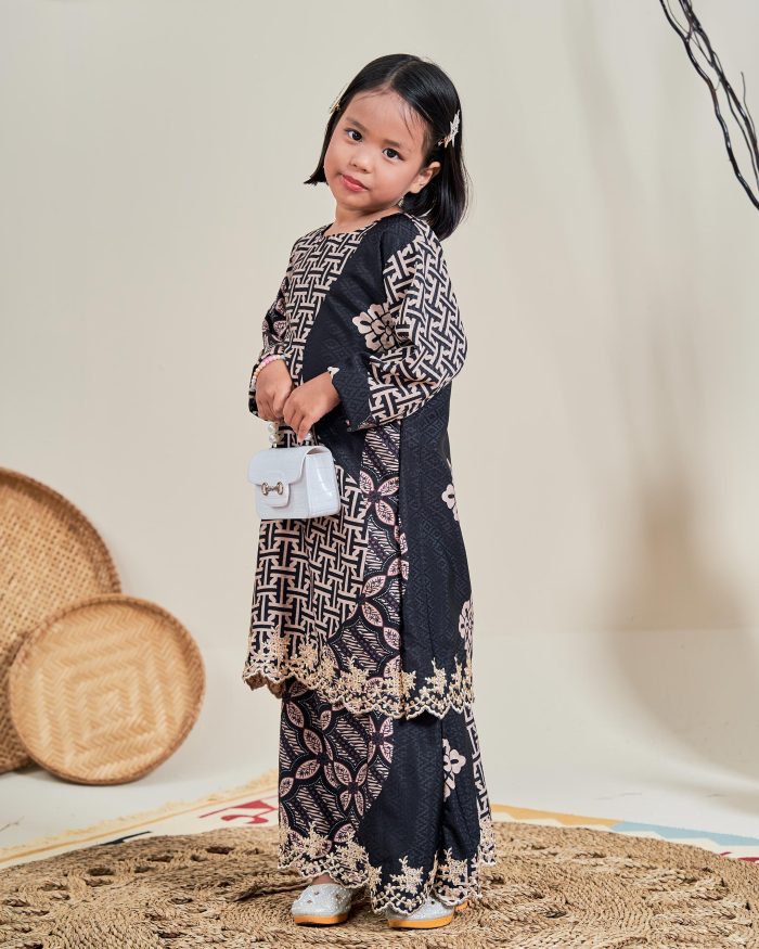 Baju Kurung Moden Batik Sulam Sultanah 10.0 Kids - Kartika Grease Black - Image 3