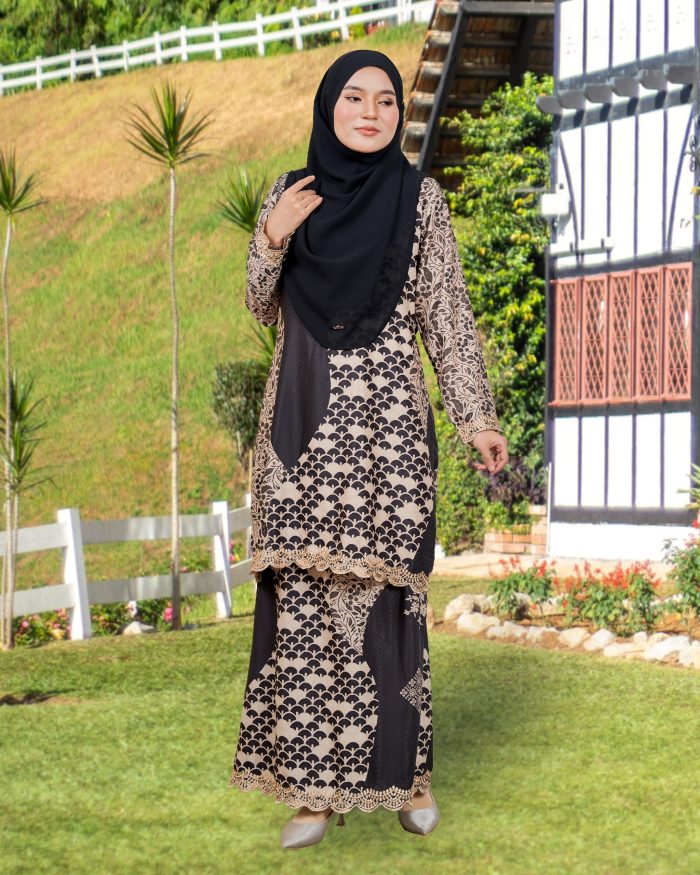 Baju Kurung Moden Batik Sulam Sultanah 10.0 - Kenanga Black Olive - Image 2