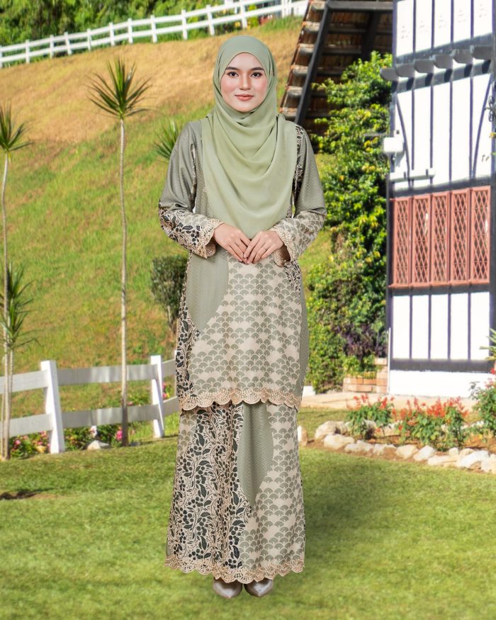 Baju Kurung Moden Batik Sulam Sultanah 10.0 - Kenanga Light Sage