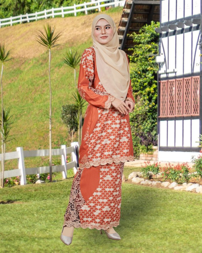 Baju Kurung Moden Batik Sulam Sultanah 10.0 - Kenanga Brick Orange - Image 2