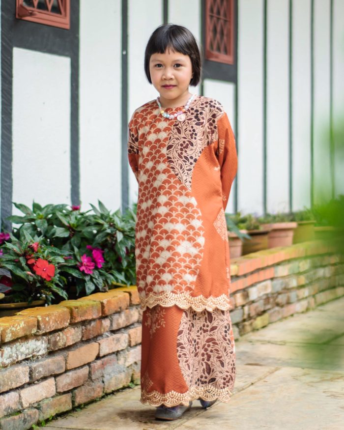 Baju Kurung Moden Batik Sulam Sultanah Kids 10.0 - Kenanga Brick Orange