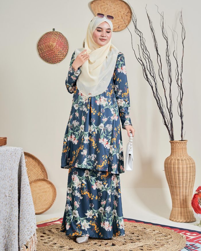 Baju Kurung Pahang Laura 12.0 - Cattleya Evergreen