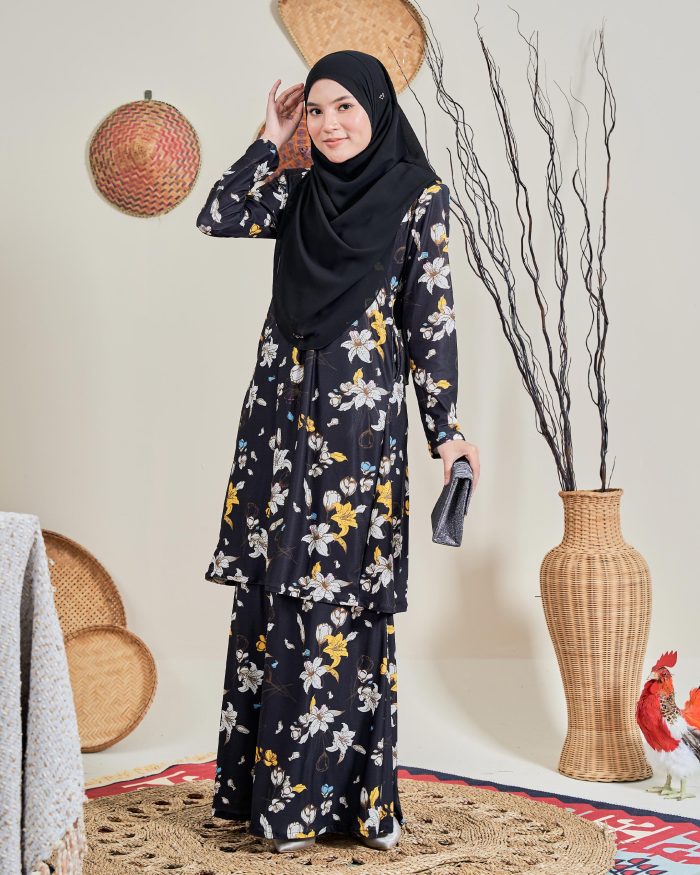 Baju Kurung Pahang Laura 12.0 - Orchid Black - Image 3