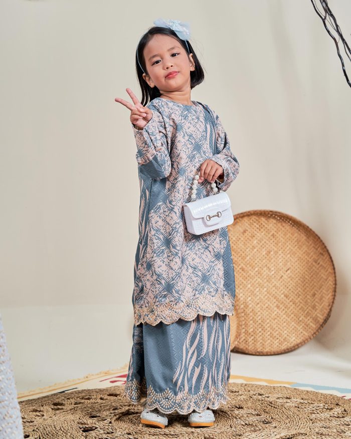 Baju Kurung Moden Batik Sulam Sultanah 10.0 Kids - Manika Greyish Blue