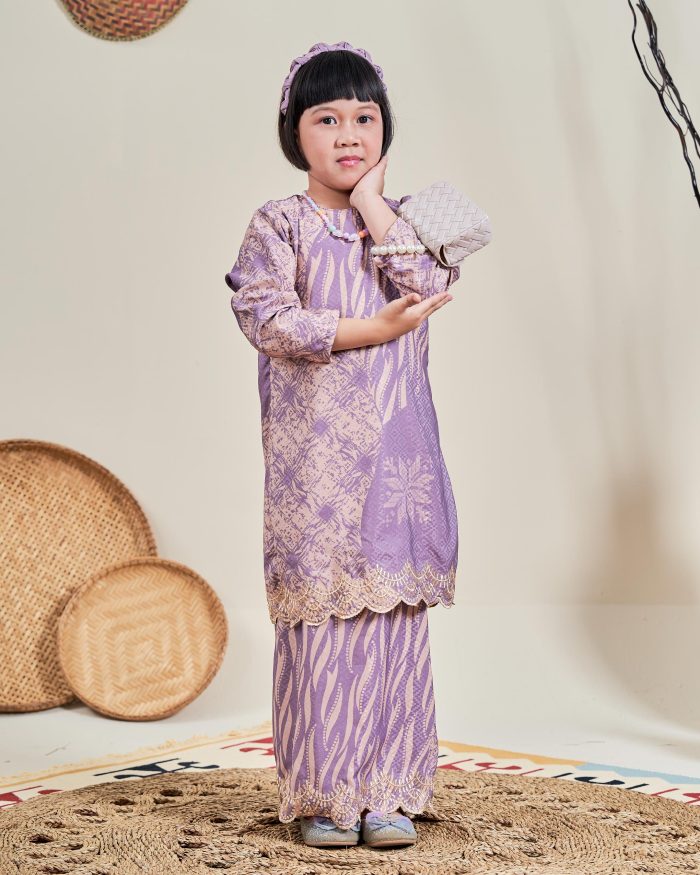 Baju Kurung Moden Batik Sulam Sultanah 10.0 Kids - Manika Lilac Purple - Image 4