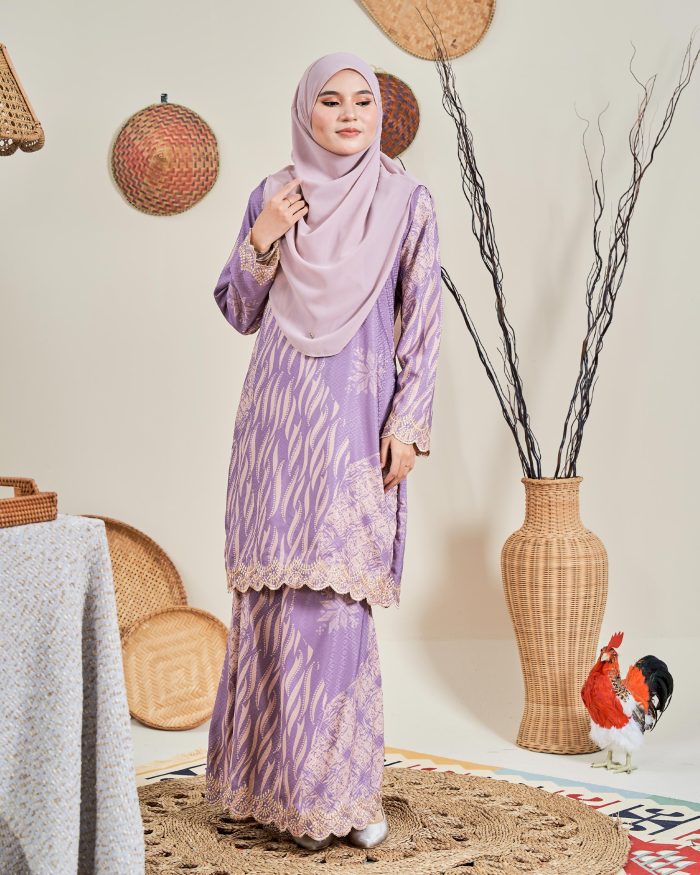 Baju Kurung Moden Batik Sulam Sultanah 10.0 - Manika Lilac Purple