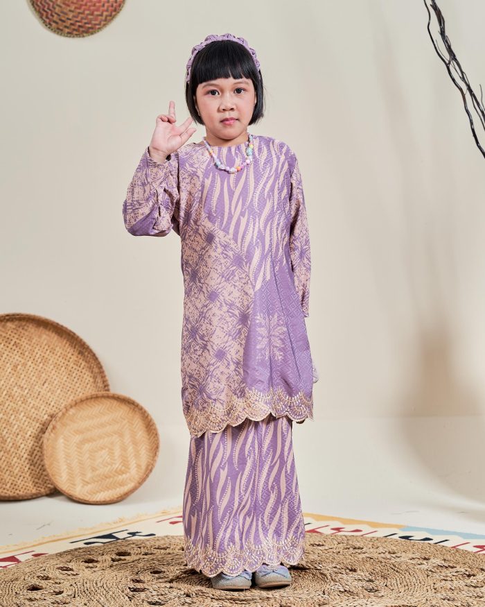 Baju Kurung Moden Batik Sulam Sultanah 10.0 Kids - Manika Lilac Purple - Image 2