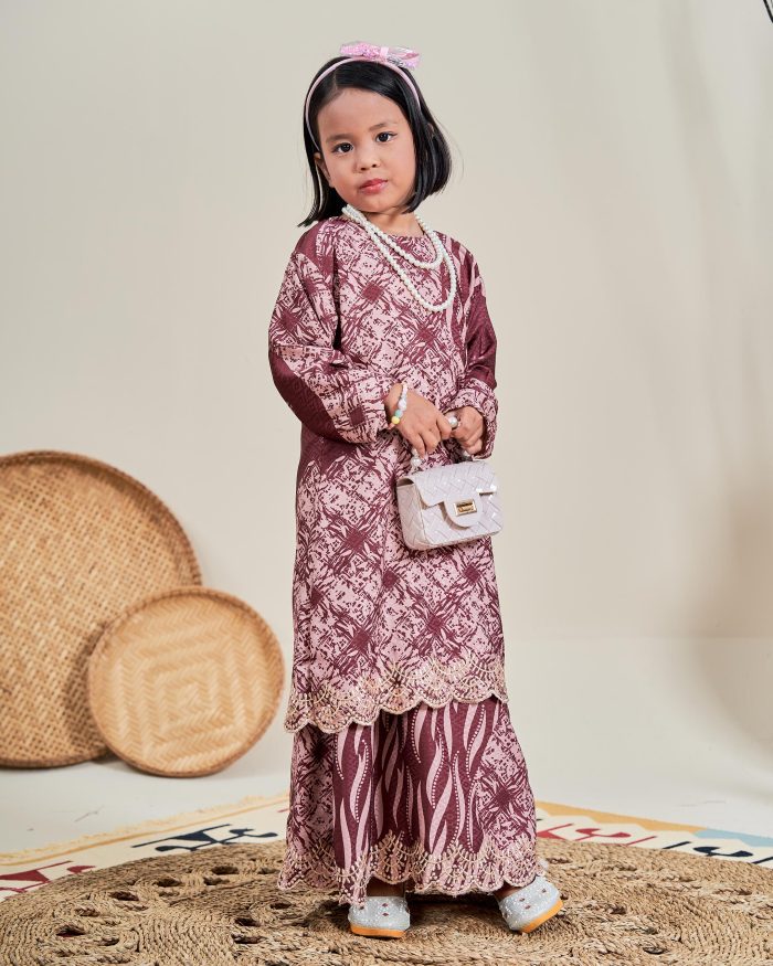 Baju Kurung Moden Batik Sulam Sultanah 10.0 Kids - Manika Maroon - Image 4