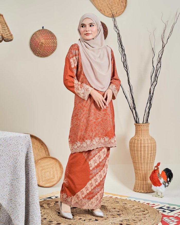 Baju Kurung Moden Batik Sulam Sultanah 10.0 - Manira Brick Orange - Image 2