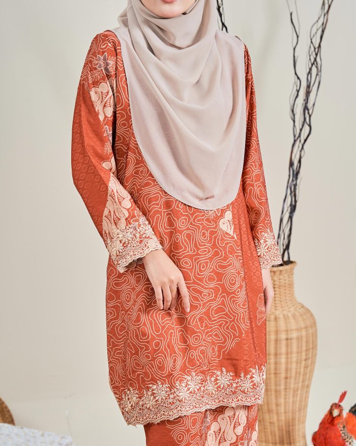 Baju Kurung Moden Batik Sulam Sultanah 10.0 - Manira Brick Orange - Image 4