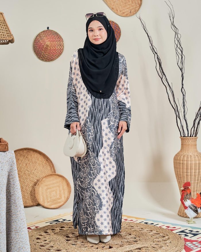 Kaftan Batik Sultanah Melur - Black Cream