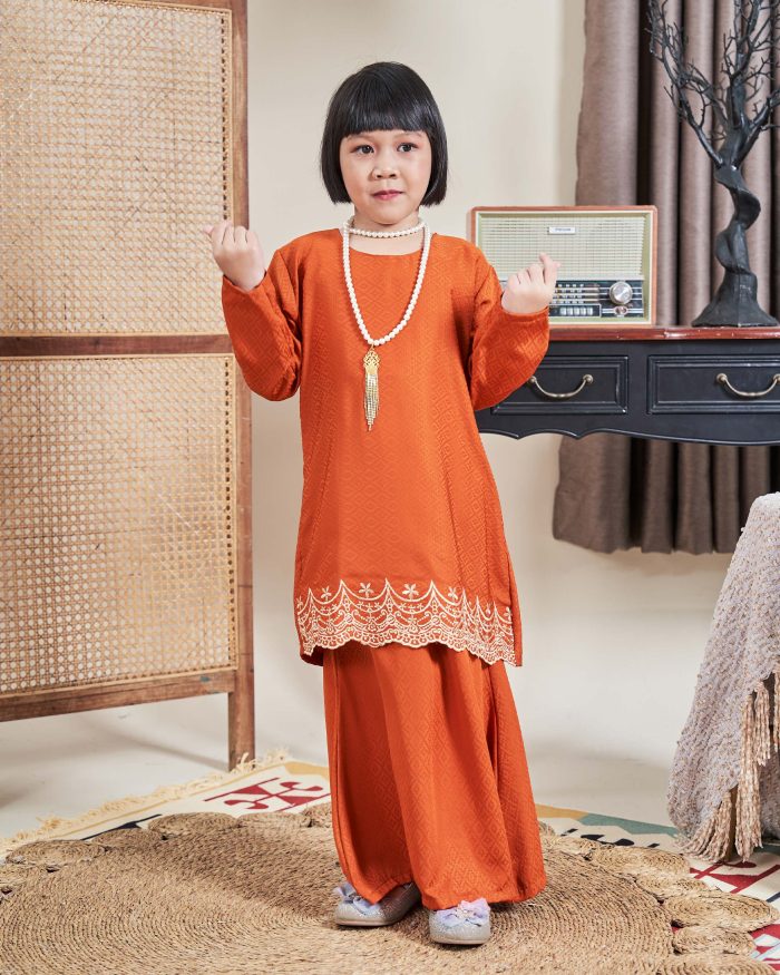 Baju Kurung Moden Sulam Sultanah Kids 10.0 - Murni Brick Orange