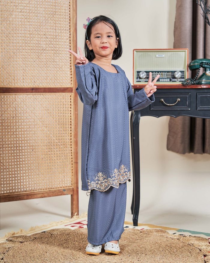 Baju Kurung Moden Sulam Sultanah Kids 10.0 - Murni Grey Agean