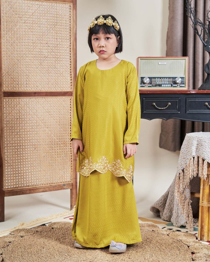 Baju Kurung Moden Sulam Sultanah Kids 10.0 - Murni Lemonade