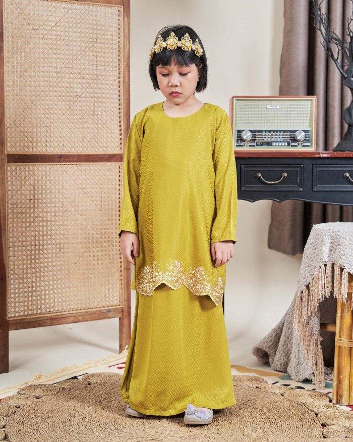 Baju Kurung Moden Sulam Sultanah Kids 10.0 - Murni Lemonade - Image 3