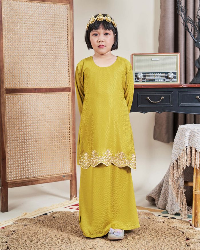 Baju Kurung Moden Sulam Sultanah Kids 10.0 - Murni Lemonade - Image 2