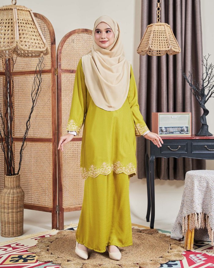 Baju Kurung Moden Sulam Sultanah 10.0 - Murni Lemonade - Image 3