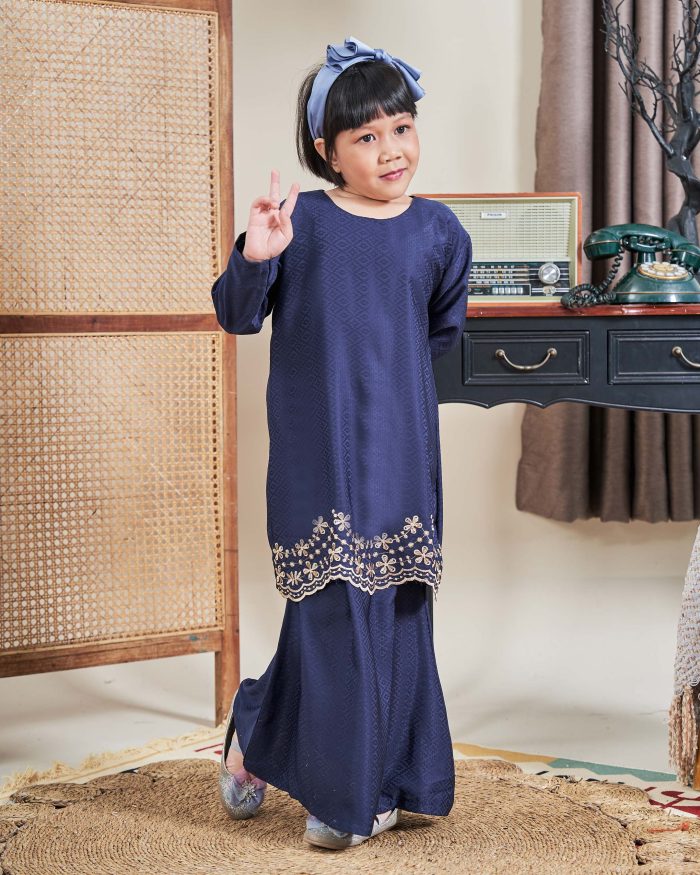 Baju Kurung Moden Sulam Sultanah Kids 10.0 - Murni Navy Blue